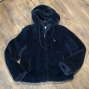 Carolina Belle Faux Fur Women's Jacket Size XS Dark Montreal Blue RN#96092